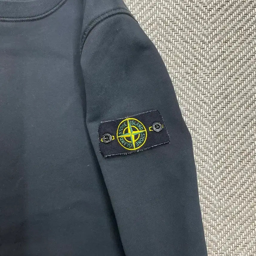 [BUNJANG] Stone Island 21ss Sweatshirt (Size S) / [A급/21ss] 스톤아일랜드 맨투맨 S