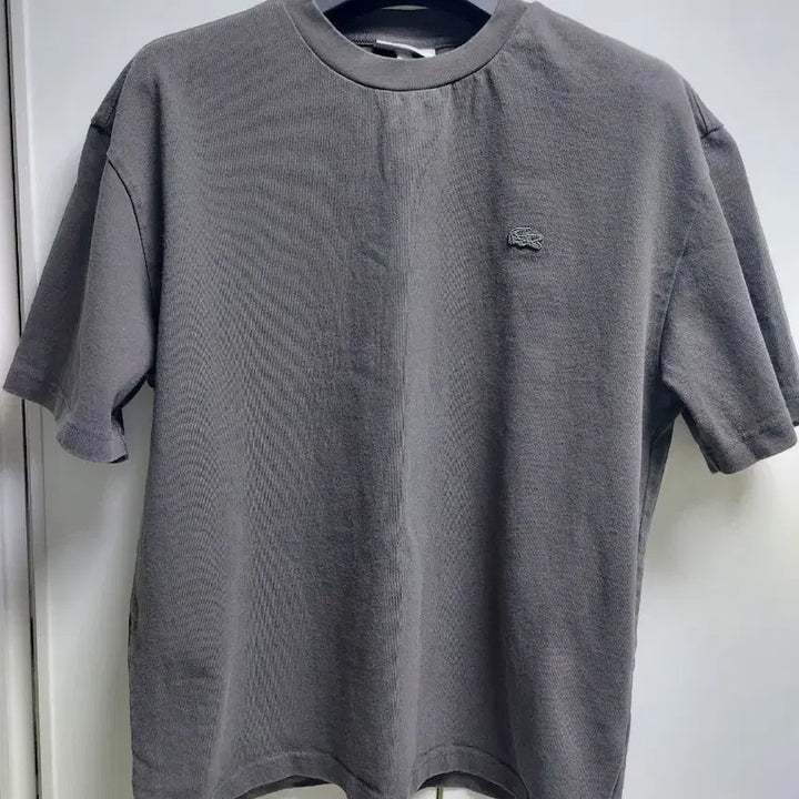 [BUNJANG] Lacoste Charcoal Gray Short Sleeve T-shirt / 라코스테 차콜 그레이 반팔 티셔츠