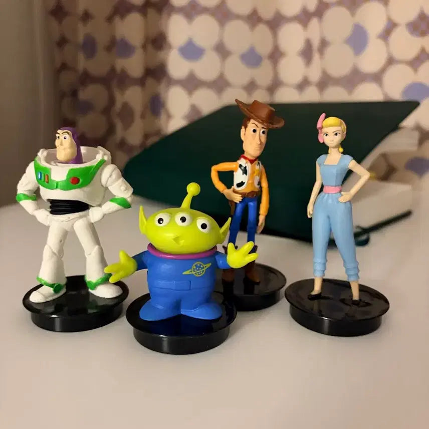 [BUNJANG] Toy Story Character Figure Set (Woody, Buzz, Bo Peep, Alien) / 토이스토리 피규어 우디/버즈/보핍/외계인