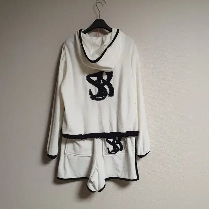 [BUNJANG] Obzee Terry Zip-Up Jumper + Shorts Set / 오브제 obzee 테리 집업 점퍼 + 쇼츠 팬츠 44 사이즈 정품