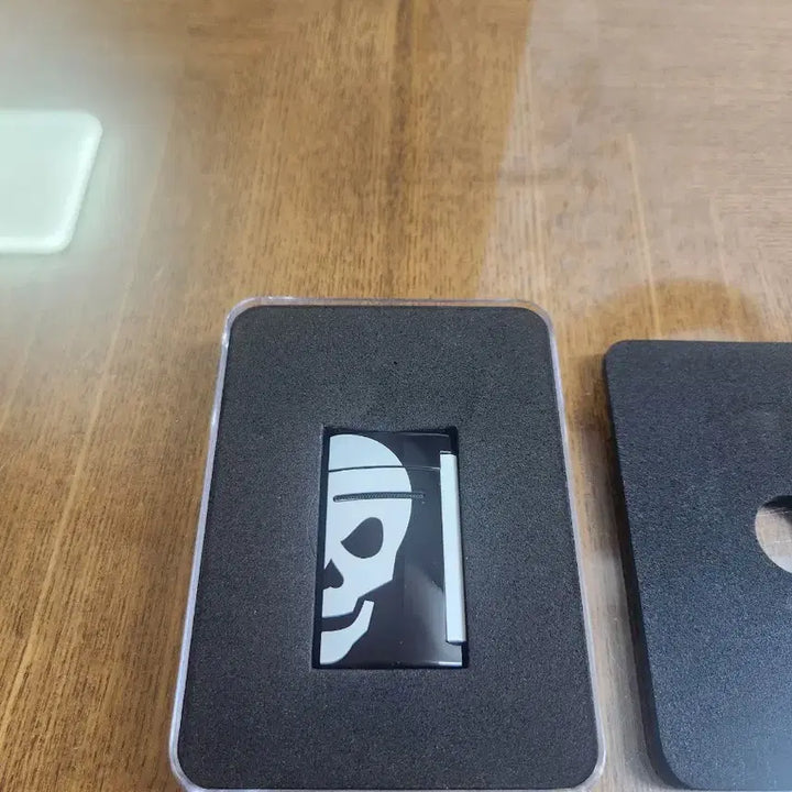 [BUNJANG] Dupont MiniJet White Skull Turbo Lighter / [새상품]듀퐁 미니젯 화이트 스컬 터보 라이터