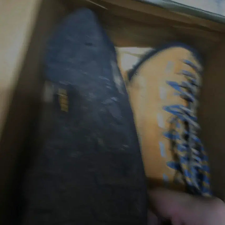 [BUNJANG] KEEN Brown Suede Sneakers 270 / KEEN 킨 브라운 스웨이드 운동화 270
