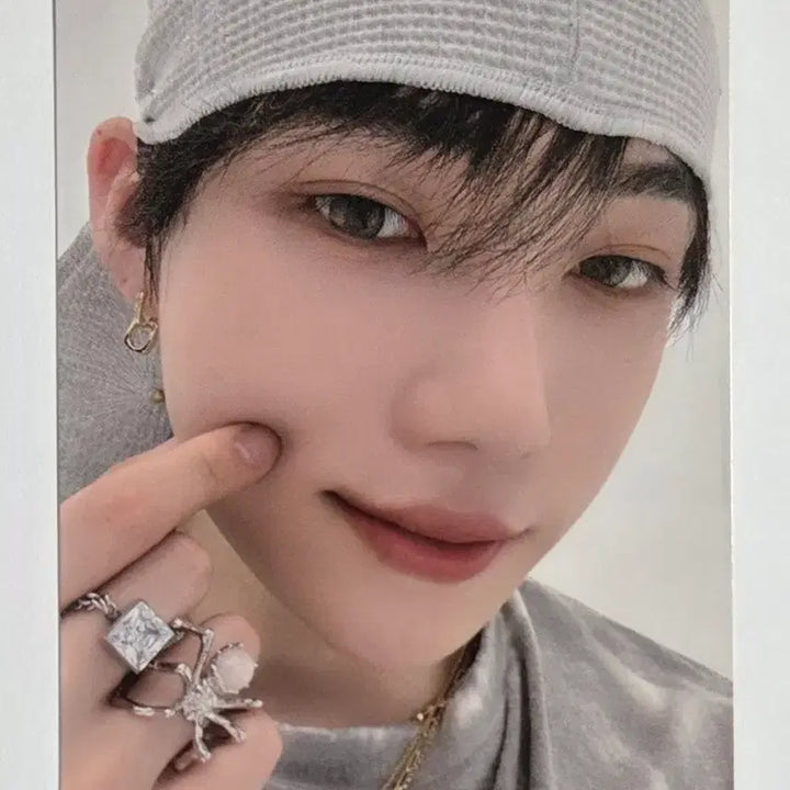 [BUNJANG] THE BOYZ 더보이즈 뉴 찬희 a;effect 케이타운포유 럭드 포카 / THE BOYZ 더보이즈 뉴 찬희 a;effect 케이타운포유 럭드 포카