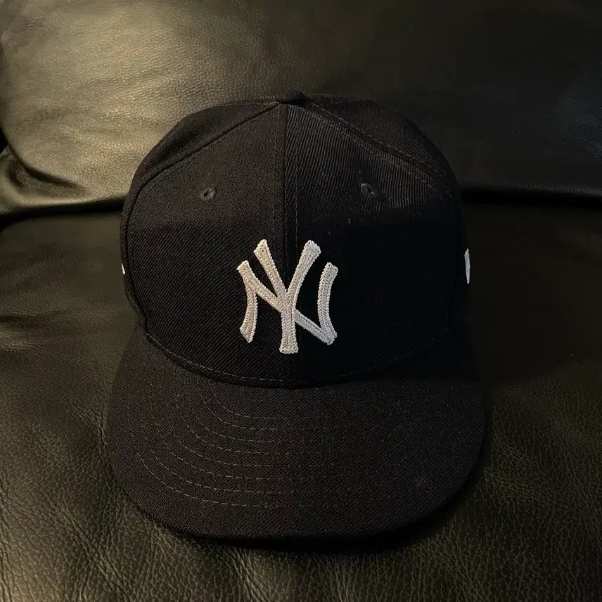 [BUNJANG] thisisneverthat x New Era New York Yankees Cap Navy / 디네댓 뉴에라 뉴욕 양키스 캡