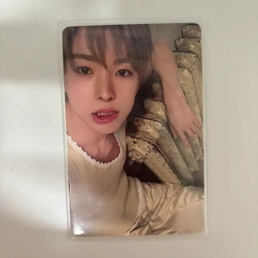 [SOLD OUT] 오드 투 러브 팝업 트레카 유우시 포카