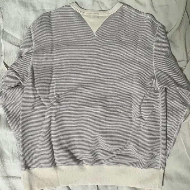 [SOLD OUT] 루프앤웨프트 그레이핀보더 스웻셔츠 L(100)