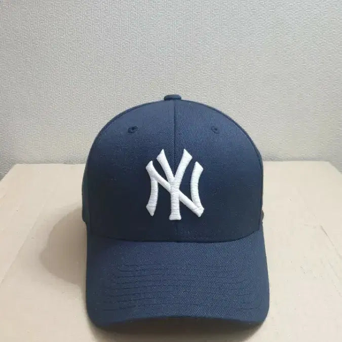 [BUNJANG] MLB New York Yankees Flex Structured Ball Cap Navy Size 57 / MLB 뉴욕양키스 플렉스 스트럭쳐 볼캡 57사이즈 네이비