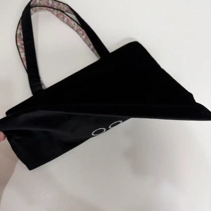 [BUNJANG] MARMAR Velvet Black Cherry Tote Bag / 마르마르 벨벳 블랙 체리  토트백