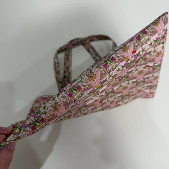 [BUNJANG] MarMar Kitty Cherry Pattern Tote Bag Pink / 마르마르 키티 체리 패턴 핑크색 토트백