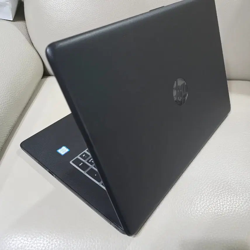 [BUNJANG] HP 17-inch Laptop - 8GB RAM, 256GB SSD, Intel i5-7200U, A-Class Condition / 17인치 HP 가성비 사무용 노트북(외관A급,램8GB,256GB)