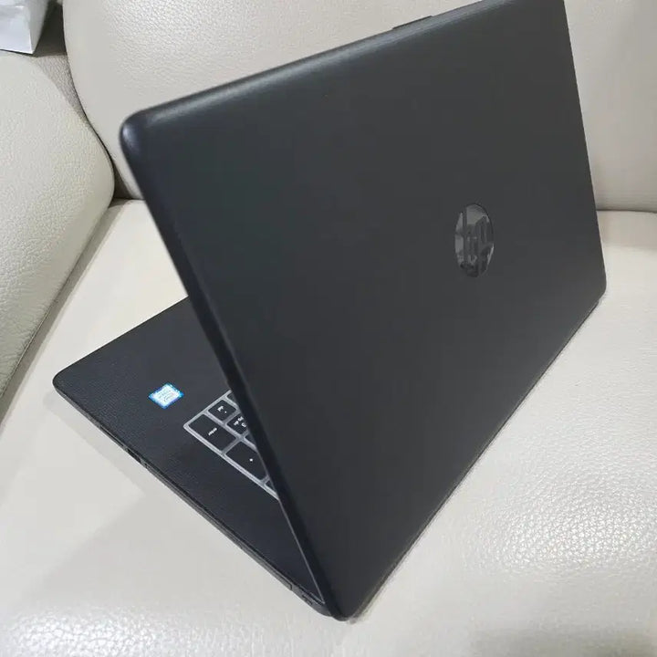 [BUNJANG] HP 17-inch Laptop - 8GB RAM, 256GB SSD, Intel i5-7200U, A-Class Condition / 17인치 HP 가성비 사무용 노트북(외관A급,램8GB,256GB)