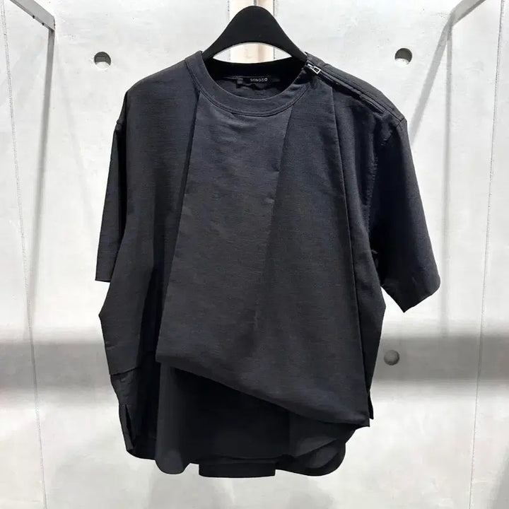 [BUNJANG] Songzio Asymmetric Drape T-Shirt Size 48 / 송지오 어시메트릭 드레이프 티셔츠 48