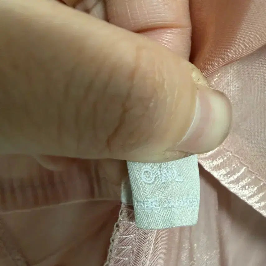 [BUNJANG] Pink Glossy Blouse / 핑크 글로시 블라우스