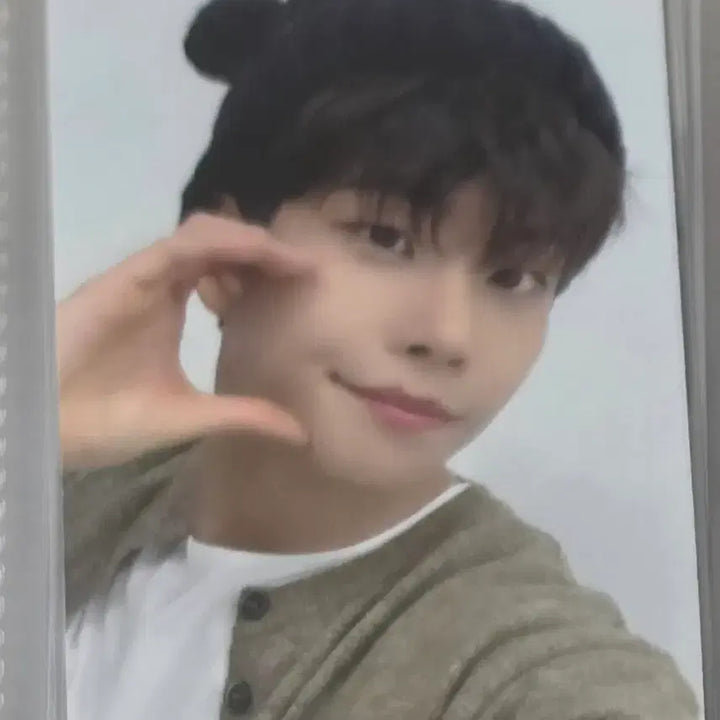 [BUNJANG] 아스트로 주니지니 DICE MJ 미공포 포카 2장 / 아스트로 주니지니 DICE MJ 미공포 포카 2장