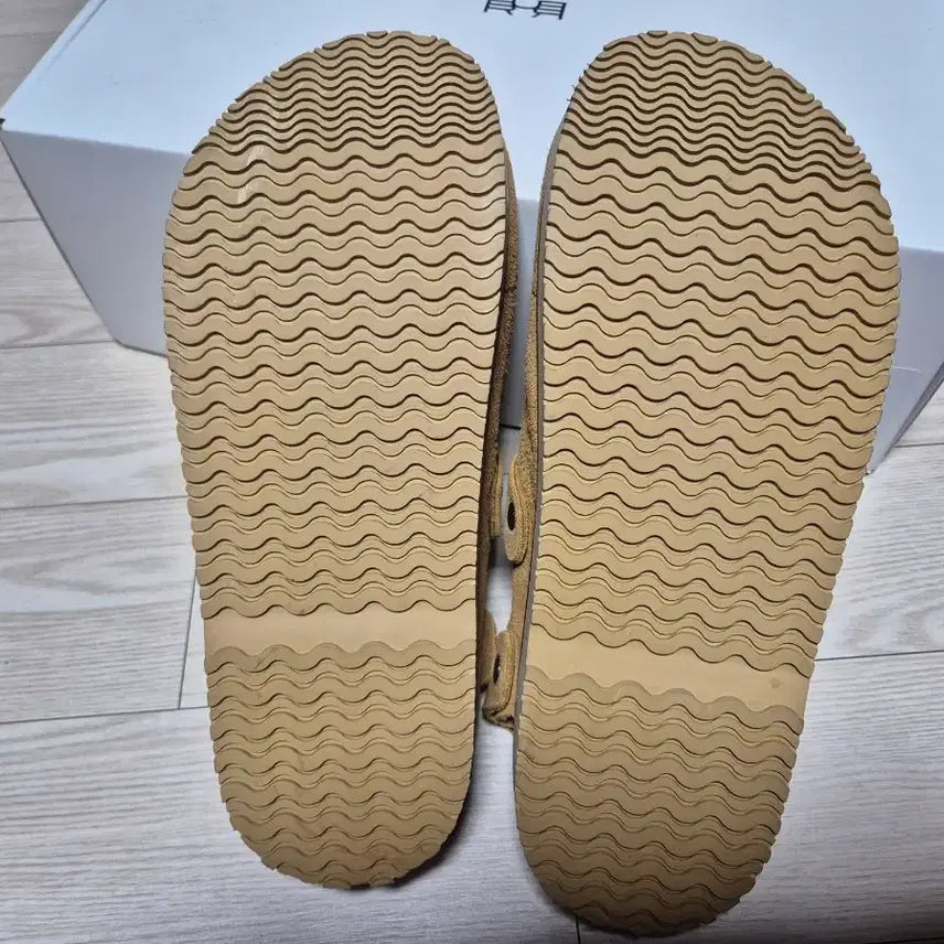 [BUNJANG] Politely Slider Camel 2-Size / 폴리테루 슬라이더 카멜 2사