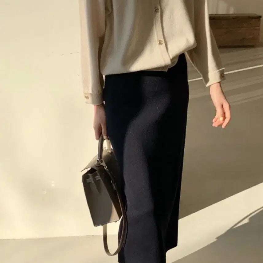 [BUNJANG] Bowen Knit Skirt Navy / 보웬 니트 스커트 (네이비)드라이완료