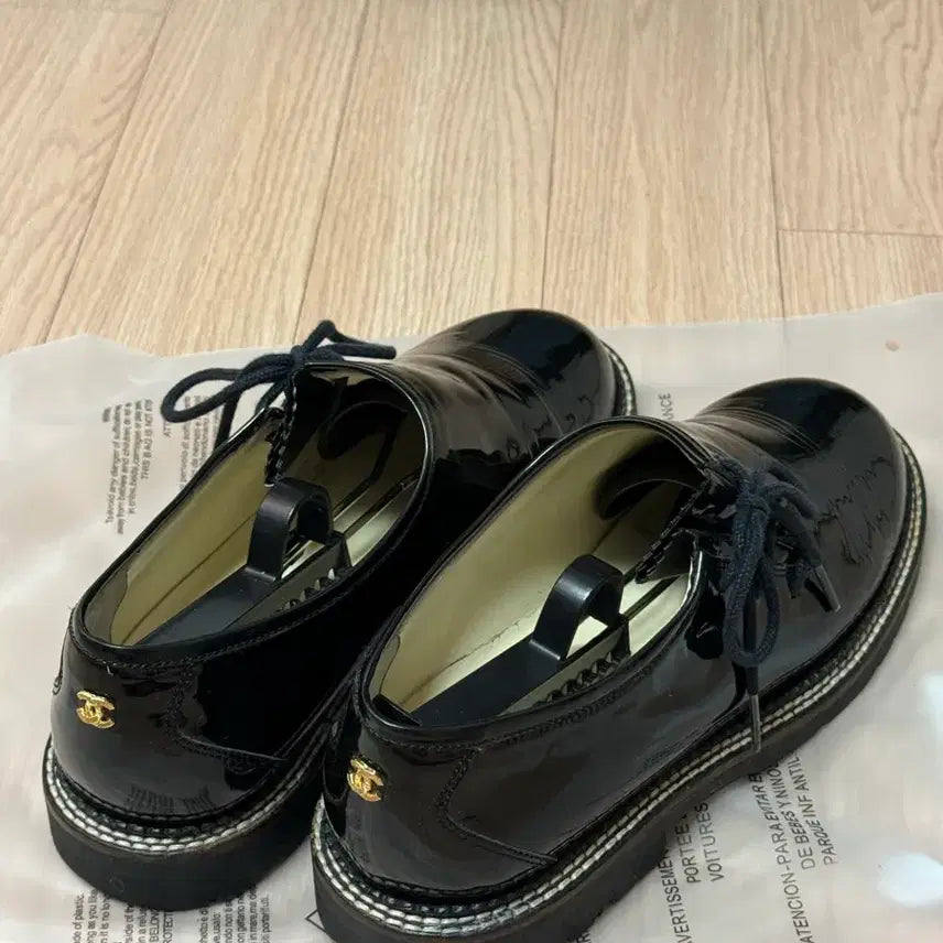 [BUNJANG] Chanel Lace-up Shoes / (지디착)샤넬 레이스업 구두