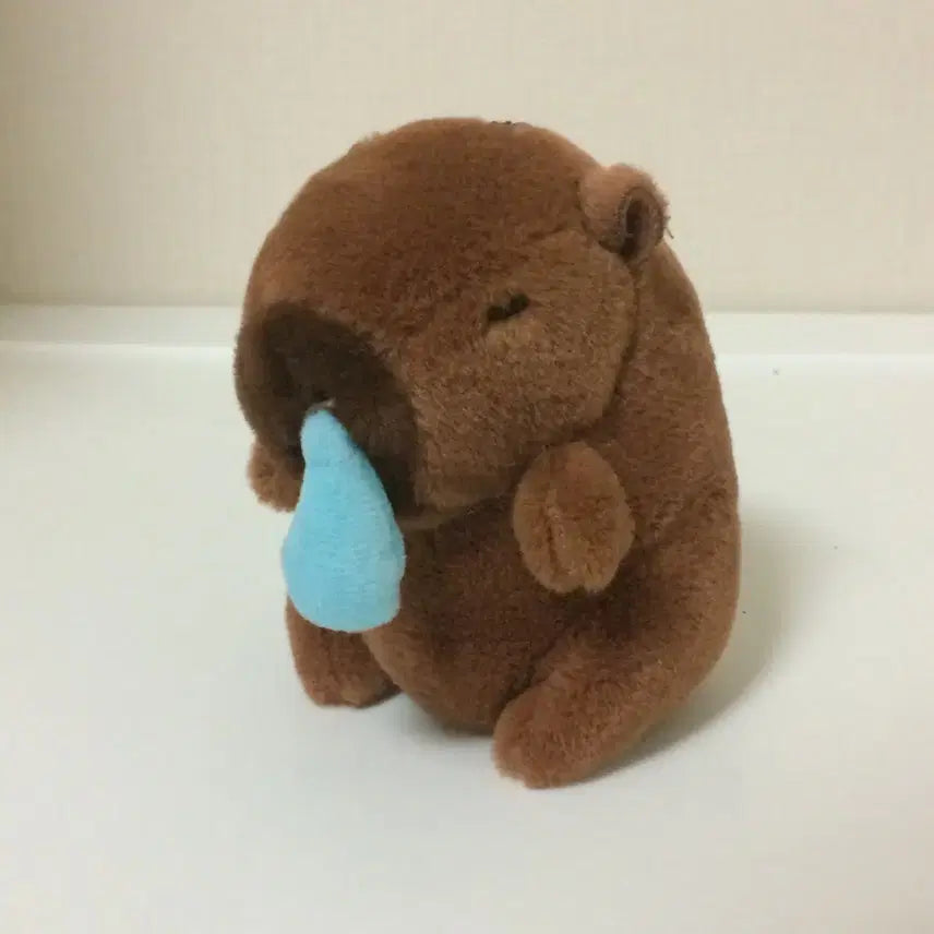 [BUNJANG] Snot Capybara Plush Keychain / 콧물 카피바라 인형 키링