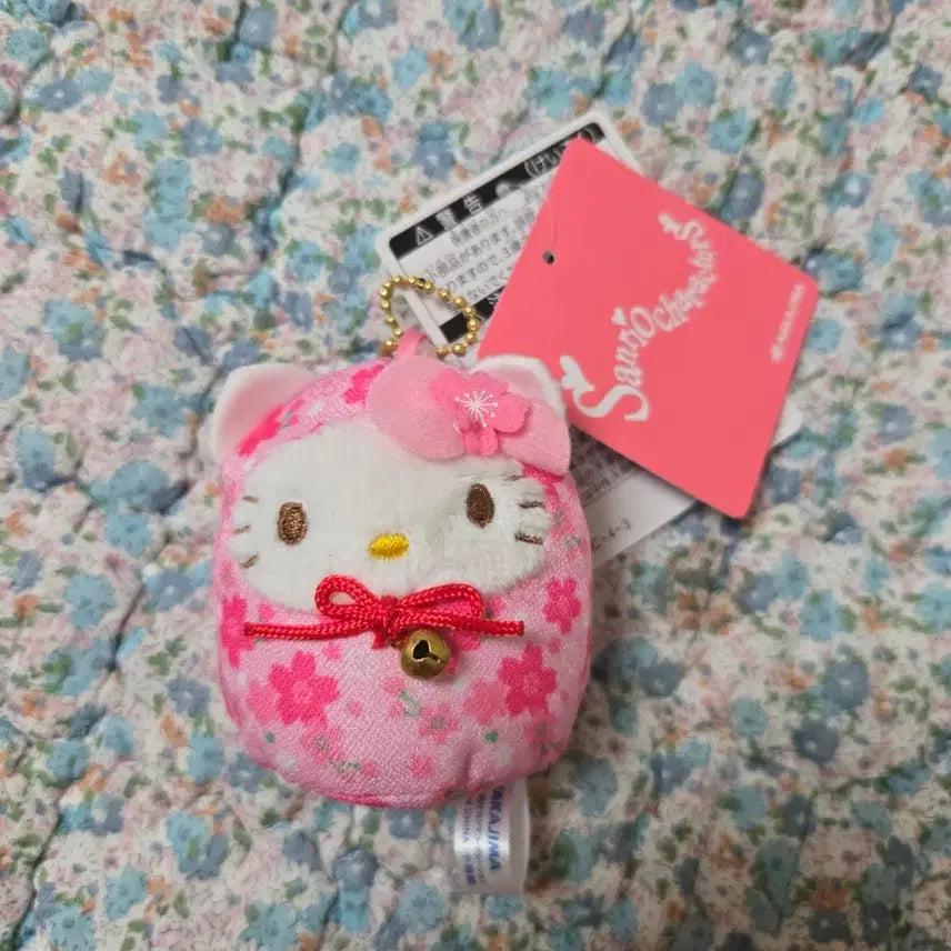 [BUNJANG] Sanrio Hello Kitty Cherry Blossom Doll Keychain / 산리오 헬로키티 벚꽃 인형 키링