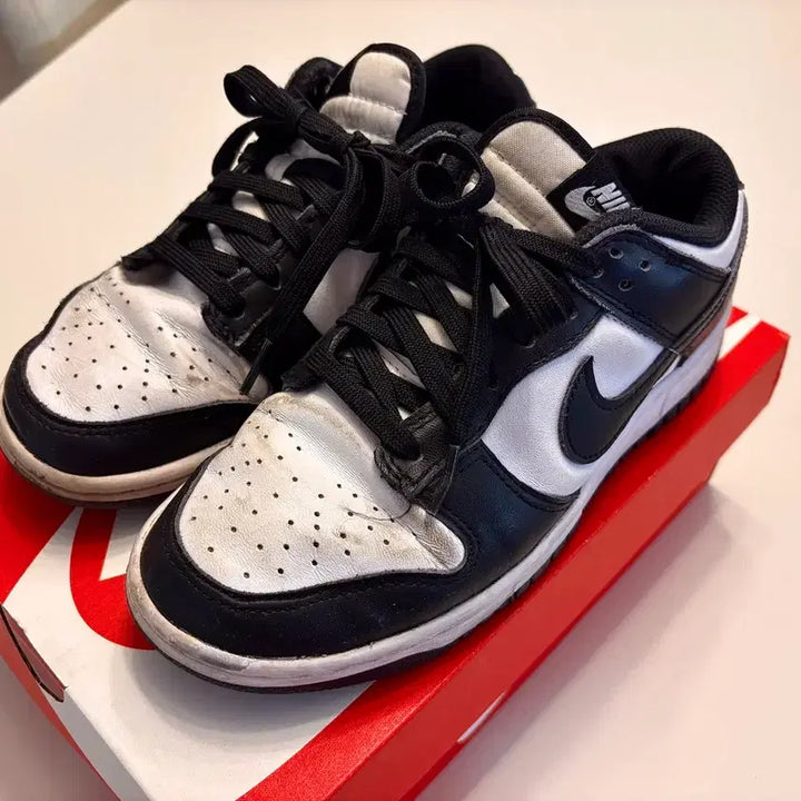 [BUNJANG] Nike Dunk Low "Orca" (240mm) / 나이키 덩크 로우 범고래 240