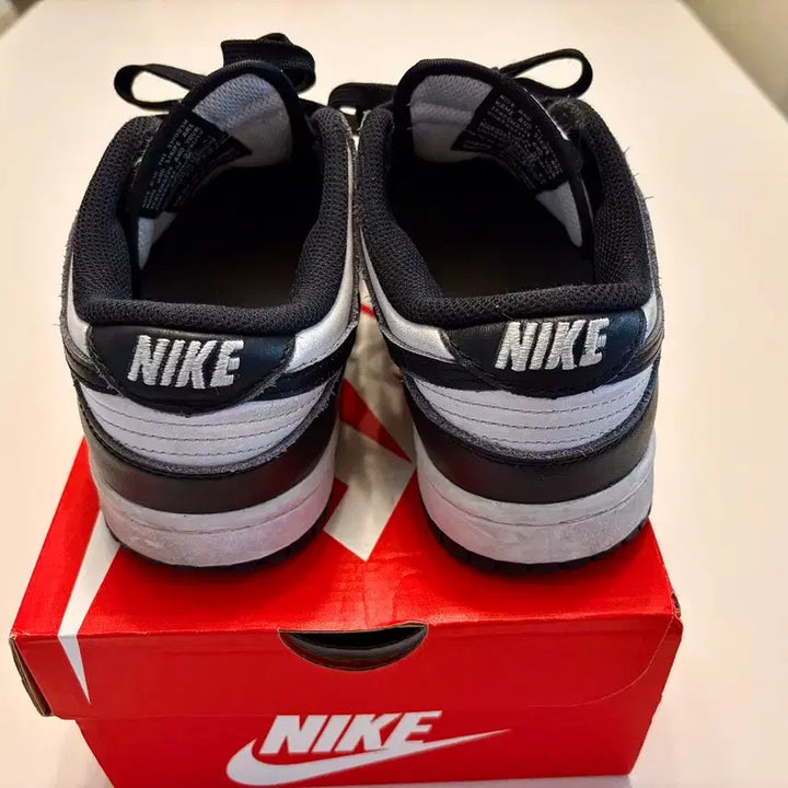 [BUNJANG] Nike Dunk Low "Orca" (240mm) / 나이키 덩크 로우 범고래 240
