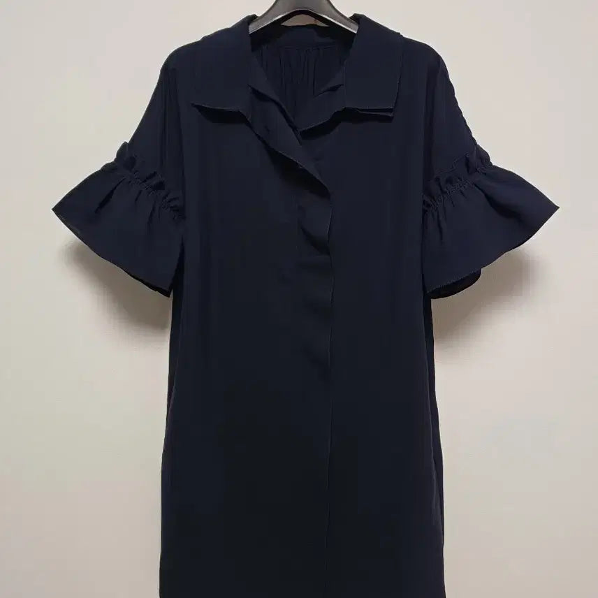 [BUNJANG] Sisley Shirring Dress Dark Navy / 시슬리 원피스 42사이즈