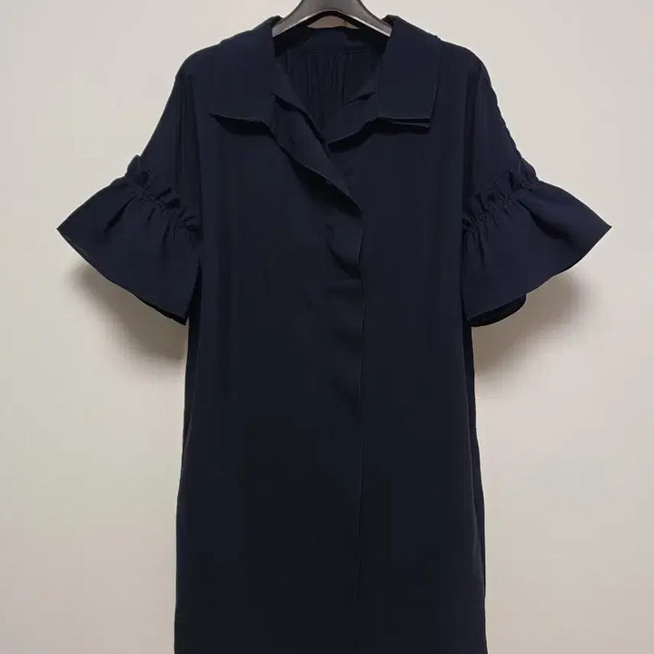 [BUNJANG] Sisley Shirring Dress Dark Navy / 시슬리 원피스 42사이즈