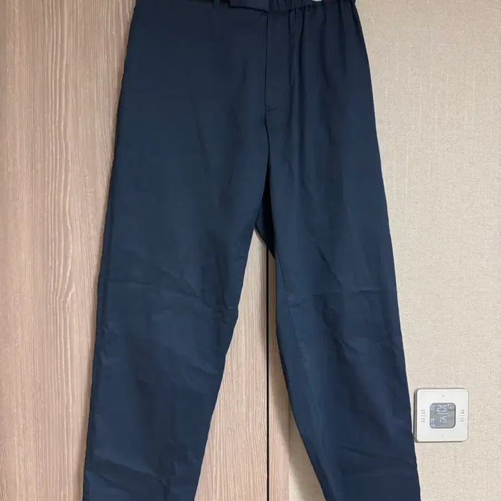 [BUNJANG] Graphpaper Navy Tapered Fit Pants (OS) / [Graphpaper]그라프페이퍼 네이비 팬츠 (OS)
