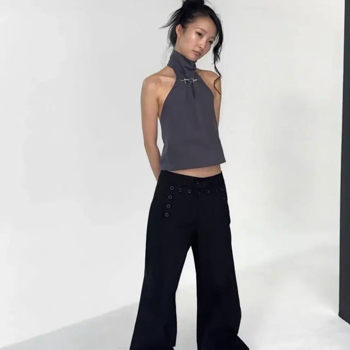 [BUNJANG] Aldiyouu Buckle Halterneck Top (Charcoal) / aldiyouu 알디유 버클 홀터넥 챠콜 탑 나시 민소매 슬리브리스