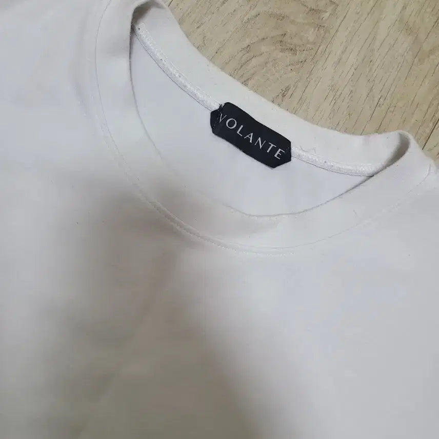 [BUNJANG] Volante Muscle Fit White T-shirt / 볼란테 머슬핏 화이트 3사이즈