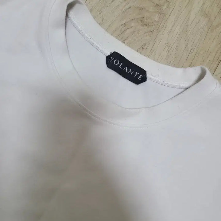 [BUNJANG] Volante Muscle Fit White T-shirt / 볼란테 머슬핏 화이트 3사이즈