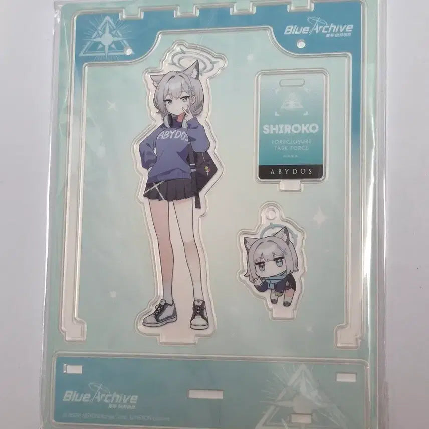 [BUNJANG] Blue Archive 4-Cut Manga Vol. 1 Special Edition Acrylic Diorama Shiroko / 블루 아카이브 4컷 만화 단행본 아크릴 시로코