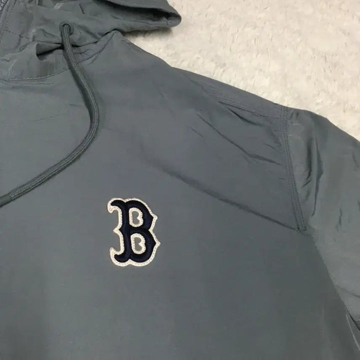 [BUNJANG] MLB Boston Red Sox Windbreaker Jacket Size 110 / MLB 보스턴 바람막이자켓 만원샵 DD28