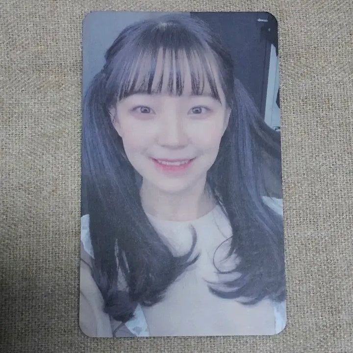 [BUNJANG] fromis_9 Baek Ji-heon Two Hearts Promise Meeting Photocard / 프로미스나인 백지헌 투하트 약속회 포카