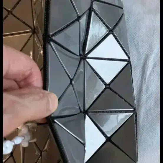 [BUNJANG] Bao Bao Carat Medium/Large Handbag / 정품 바오바오 캐럿 미디엄(라지) / 국내 백화점 정품/최종가격인하