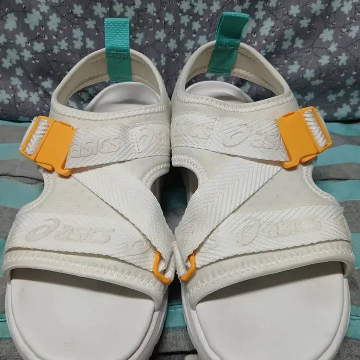 [SOLD OUT] 아식스젤퀀텀샌들260