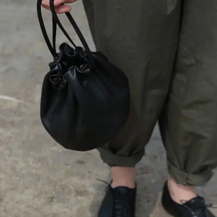 [BUNJANG] YURT Lambskin Lace-up Flats Black / 유르트 양가죽 레이스업 플랫슈즈