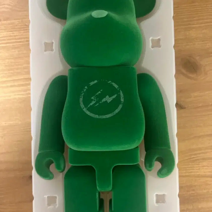 [BUNJANG] Fragment x Bearbrick 400% Velvet / 베어브릭 프라그먼트400 초급처