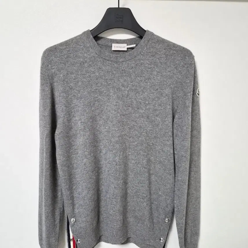[BUNJANG] Moncler Knitwear Size 1 (95-100) / [1/95-100] 몽클레어 니트