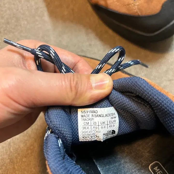 [BUNJANG] The North Face Tracker Hiking Shoes / 노스페이스 트래커 등산화 트래킹화