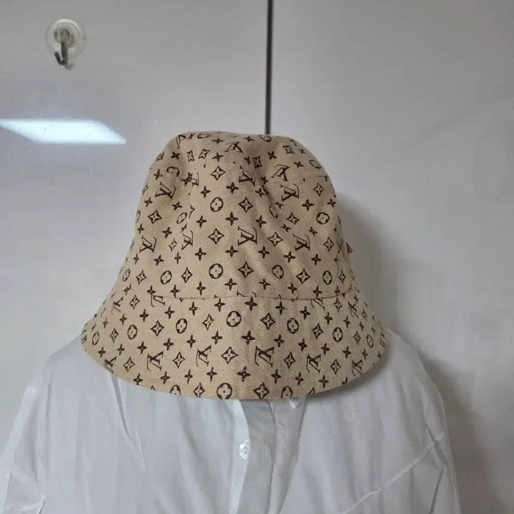 [BUNJANG] Louis Vuitton Monogram Bucket Hat / 루이비통 모노그램 버킷햇