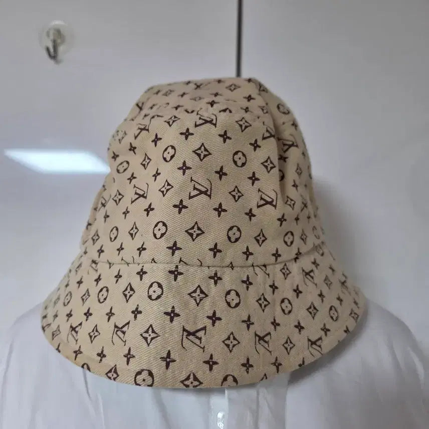 [BUNJANG] Louis Vuitton Monogram Bucket Hat / 루이비통 모노그램 버킷햇