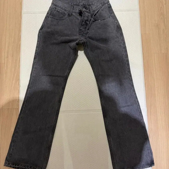 [BUNJANG] Brandy Melville Black Jeans / 브랜디멜빌 블랙진 j.galt Shanghai jeans