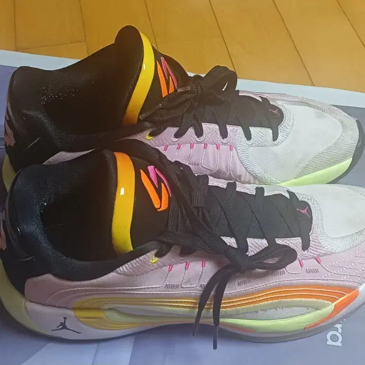 [BUNJANG] Nike Luka 4 Basketball Shoes / (290)나이키농구화 루카4