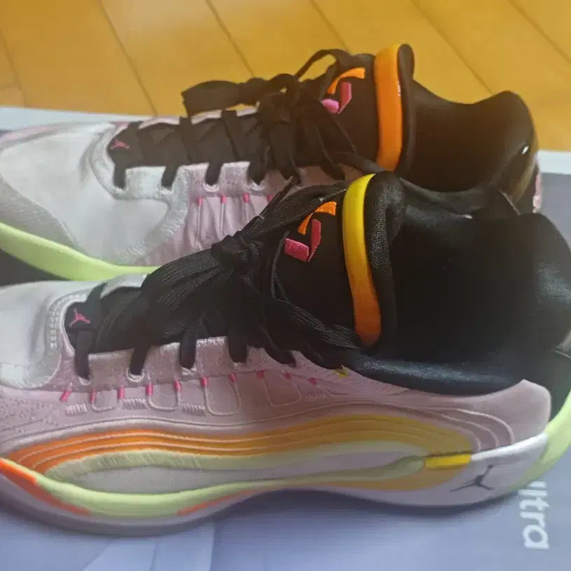 [BUNJANG] Nike Luka 4 Basketball Shoes / (290)나이키농구화 루카4