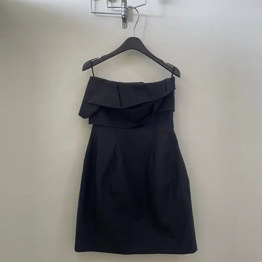 [SOLD OUT] Cos 오프숄더 미니원피스