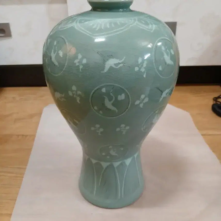 [BUNJANG] Celadon Porcelain Vase / 청자