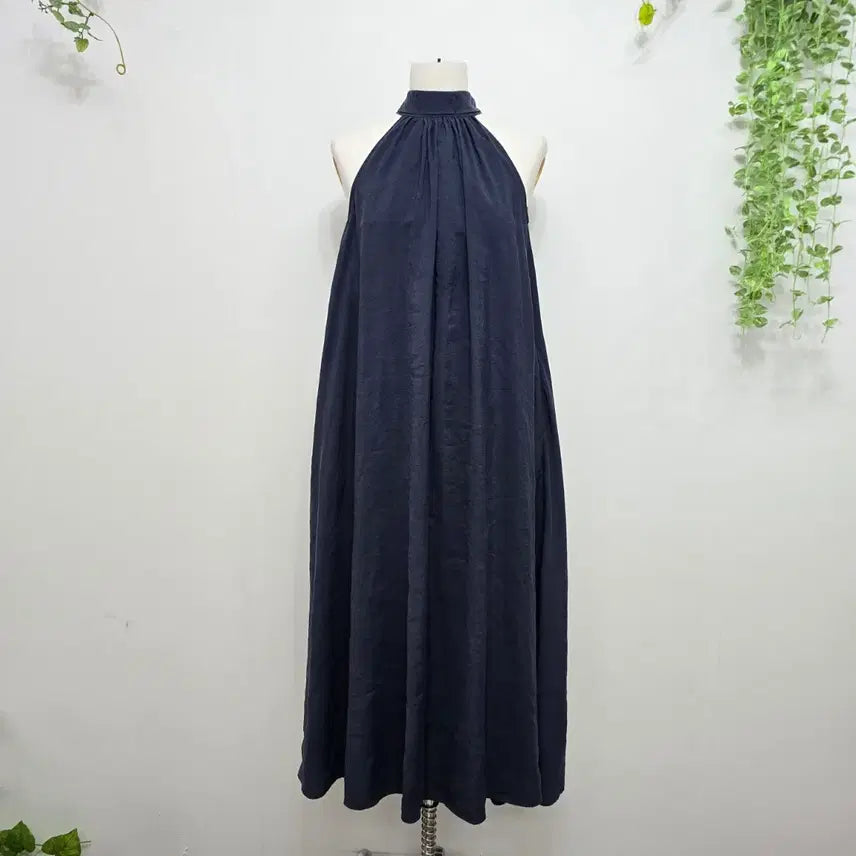 [BUNJANG] COS Halterneck Long Dress / COS 코스 홀터넥 롱 원피스