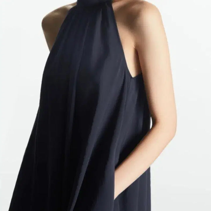 [BUNJANG] COS Halterneck Long Dress / COS 코스 홀터넥 롱 원피스