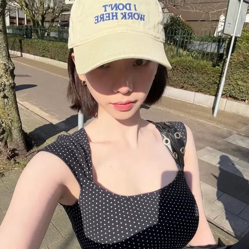 [BUNJANG] Brandy Melville Ella Dot Top (as seen on Karina) / 브랜디멜빌 엘라 도트 탑 카리나 착용